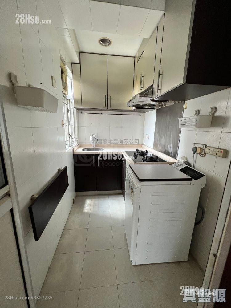 Sheung Shui Centre Rental 2 Bedrooms , 1 Bathroom 361 ft²