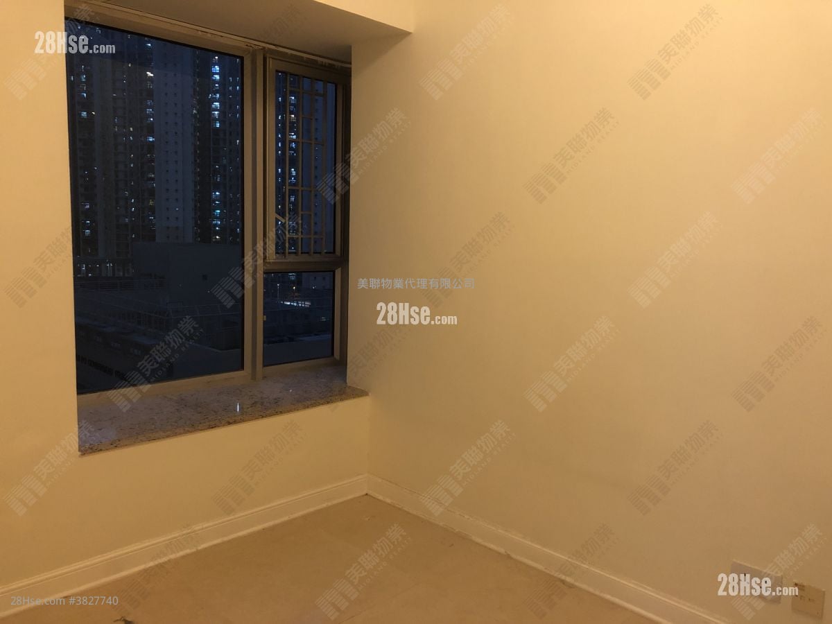 Banyan Garden Sell 3 Bedrooms , 1 Bathroom 611 ft²