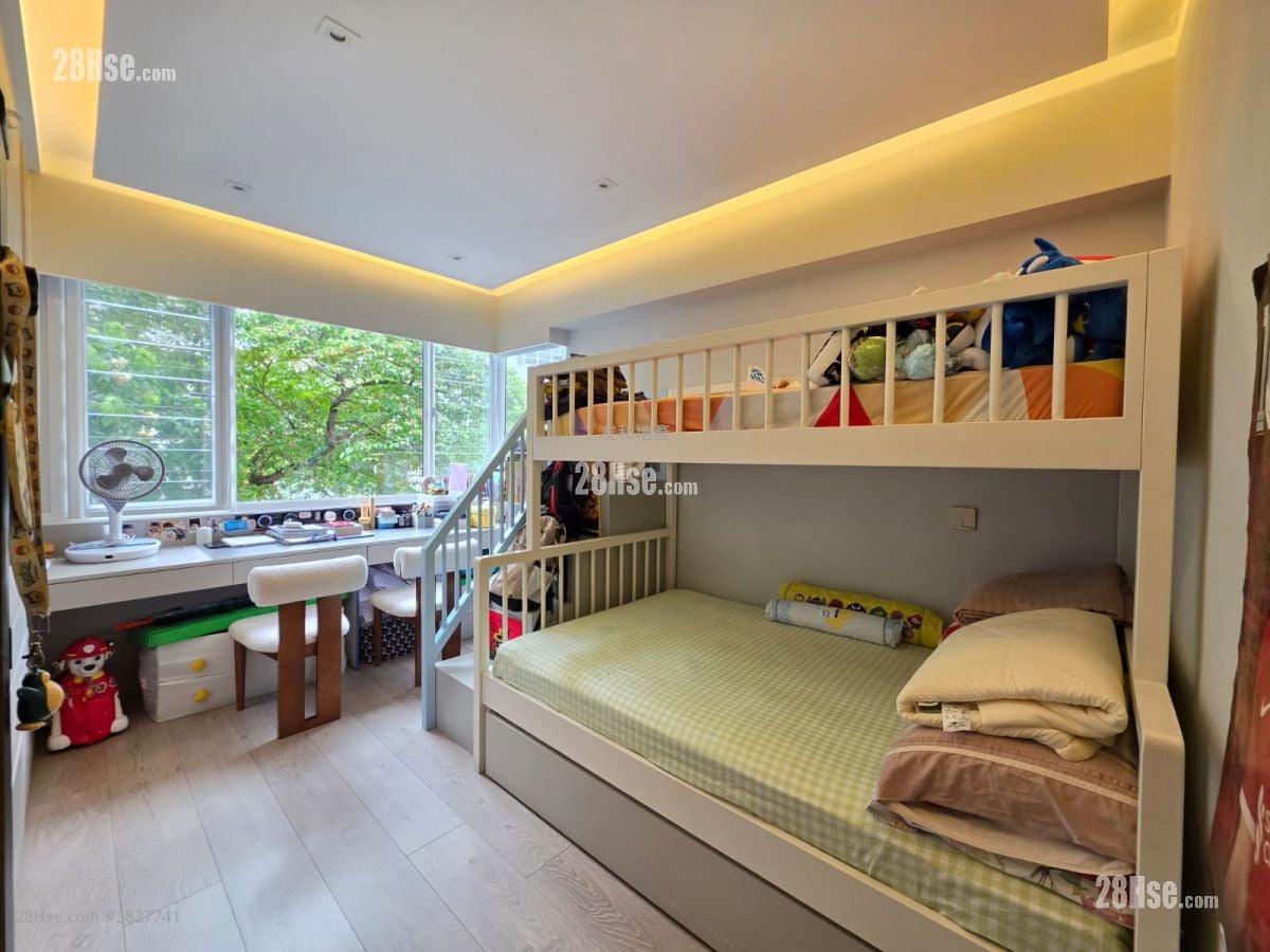 Fortune Well Height Rental 915 ft²