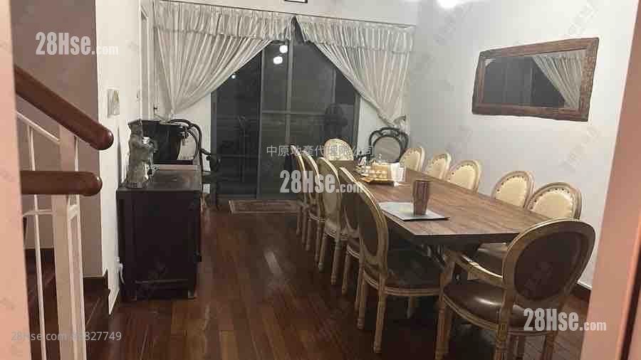 Rolling Hills Sell 3 Bedrooms 1,373 ft²