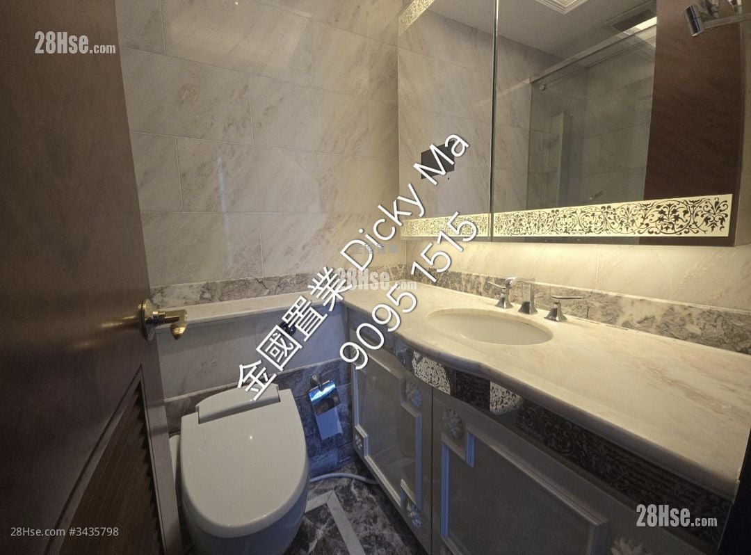 The Coronation Rental 2 Bedrooms , 1 Bathroom 513 ft²