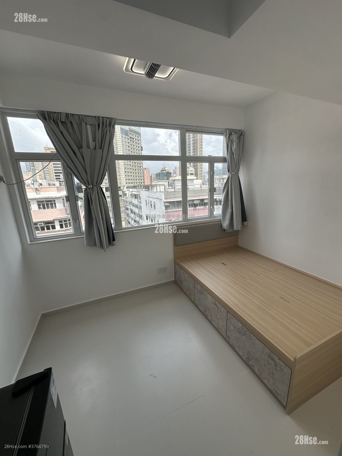 Tsimshatsui Mansion Rental Studio , 1 Bathroom 160 ft²