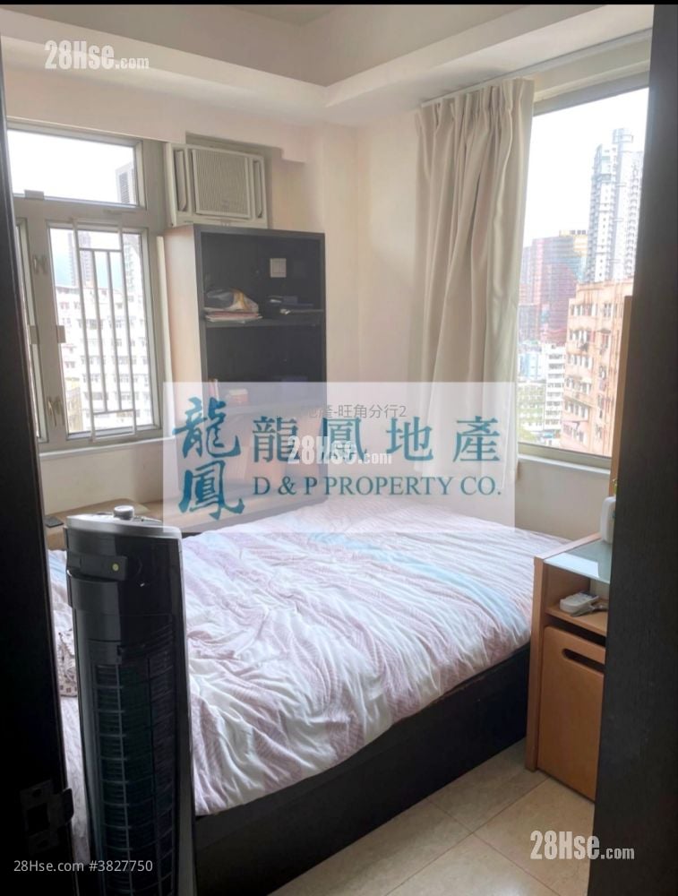 Sun Hon House Sell 2 Bedrooms , 1 Bathroom 396 ft²