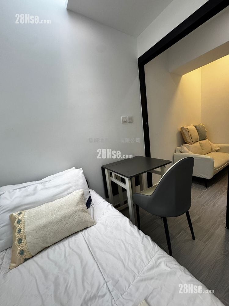 206-208 Prince Edward Road West Rental 1 Bedroom , 1 Bathroom 230 ft²