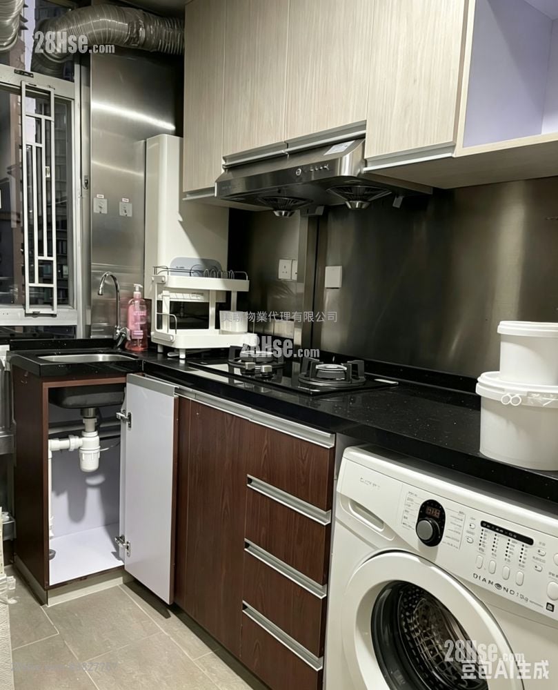 Yan Ming Court Sell 2 Bedrooms 401 ft²