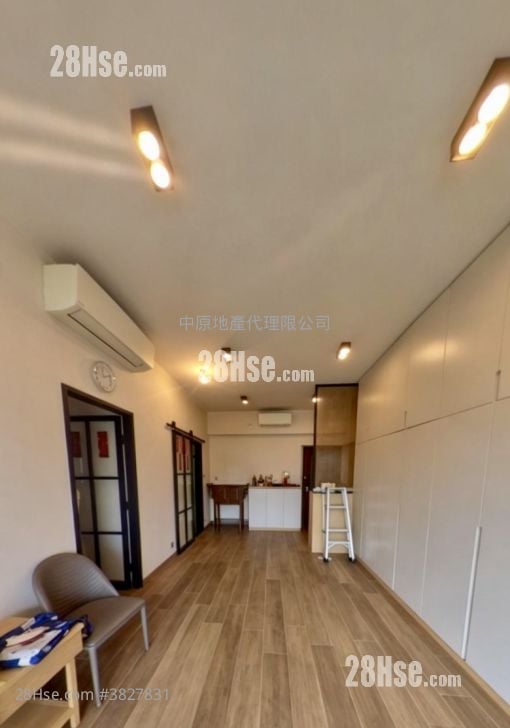 living room: The Palazzo Sell 2 Bedrooms , 2 Bathrooms 912 ft²