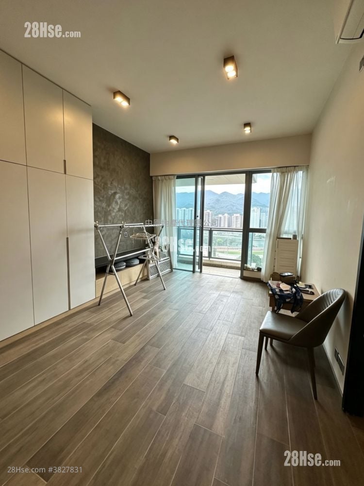 living room: The Palazzo Sell 2 Bedrooms , 2 Bathrooms 912 ft²