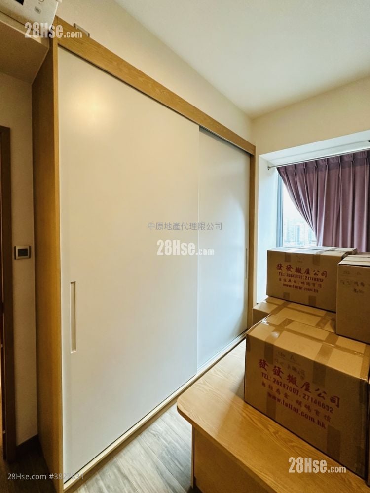 master room: The Palazzo Sell 2 Bedrooms , 2 Bathrooms 912 ft²