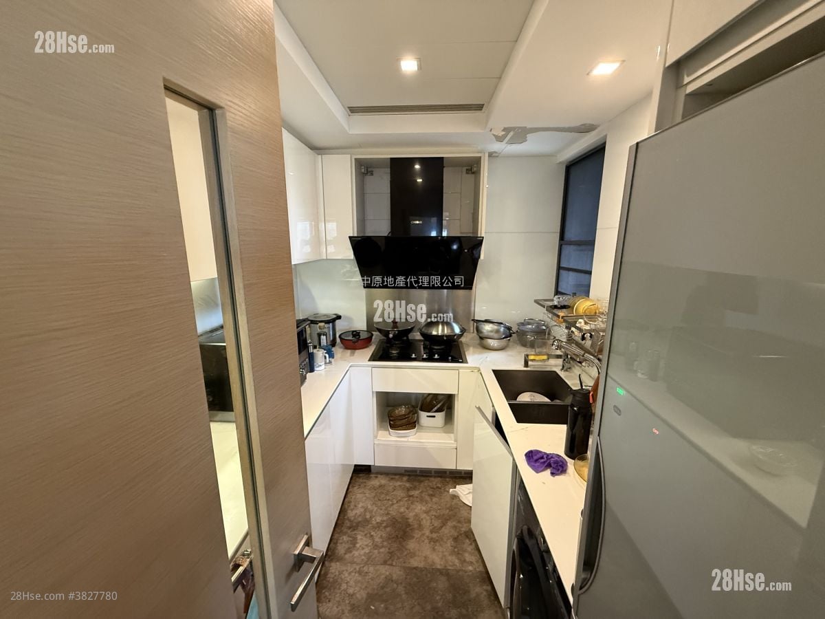 迎海 售盘 3 房 , 3 浴室 810 平方尺