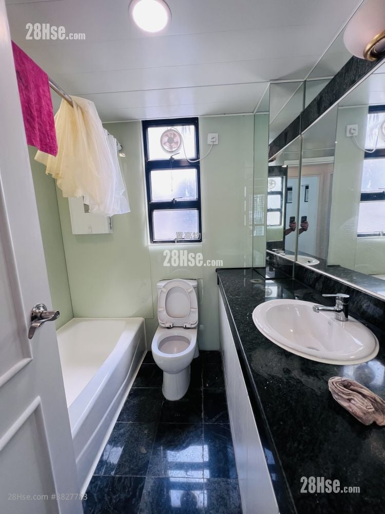 Jubilant Place Sell 2 Bedrooms , 1 Bathroom 566 ft²