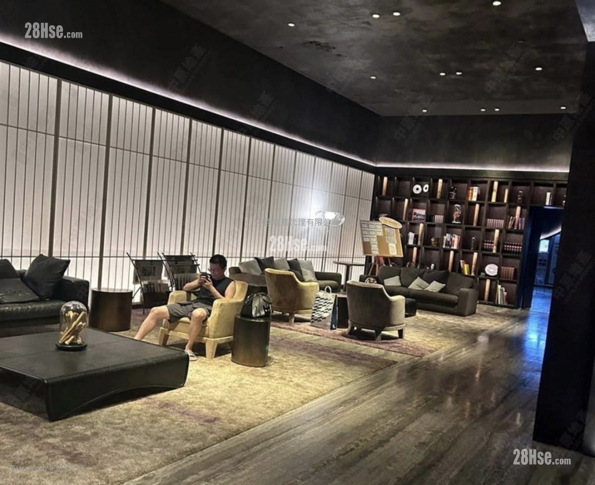 柏傲山 售盘 3 房 915 平方尺