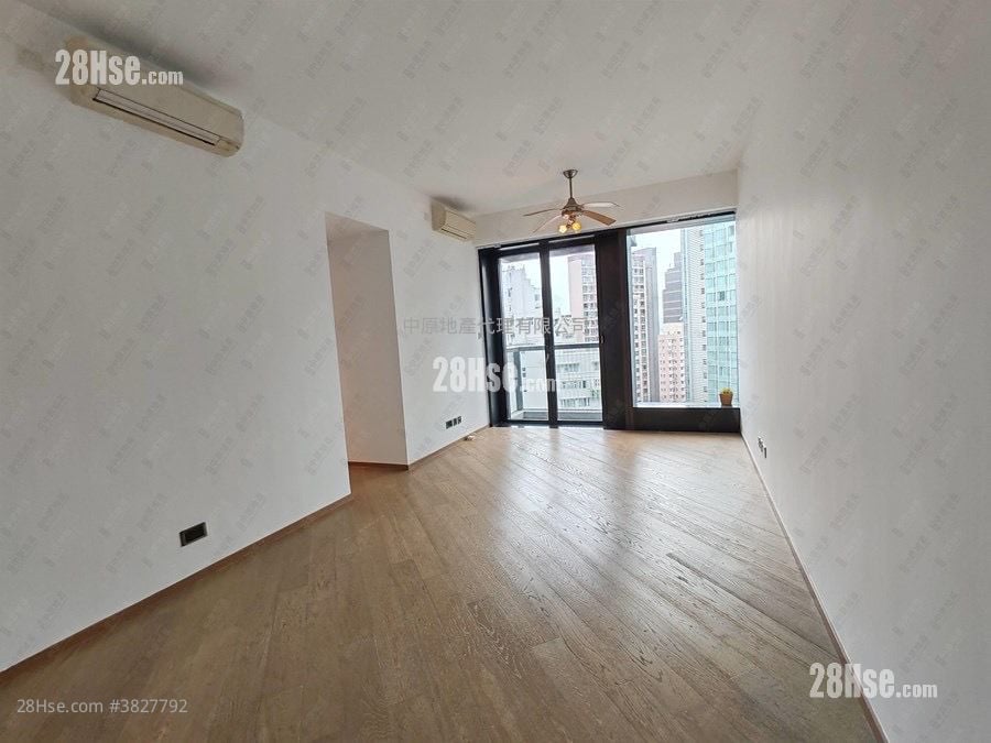 柏傲山 售盘 3 房 915 平方尺