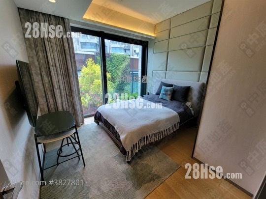 Peak Castle Sell 3 Bedrooms 2,836 ft²