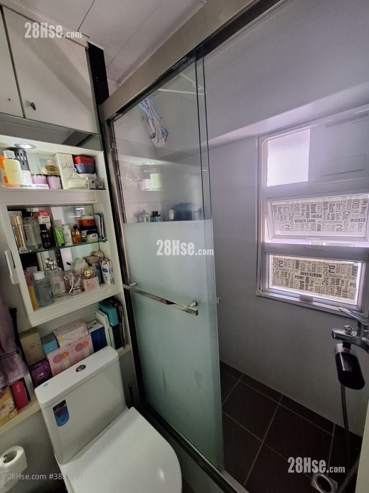 Maxim Mansion Sell 2 Bedrooms , 2 Bathrooms 524 ft²