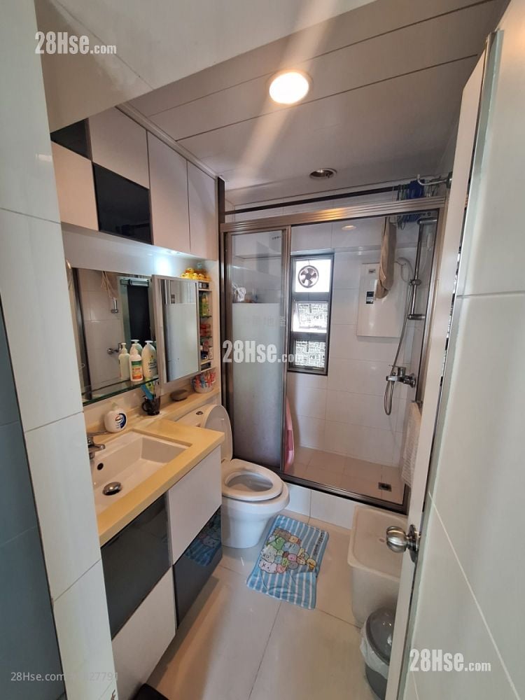 Maxim Mansion Sell 2 Bedrooms , 2 Bathrooms 524 ft²