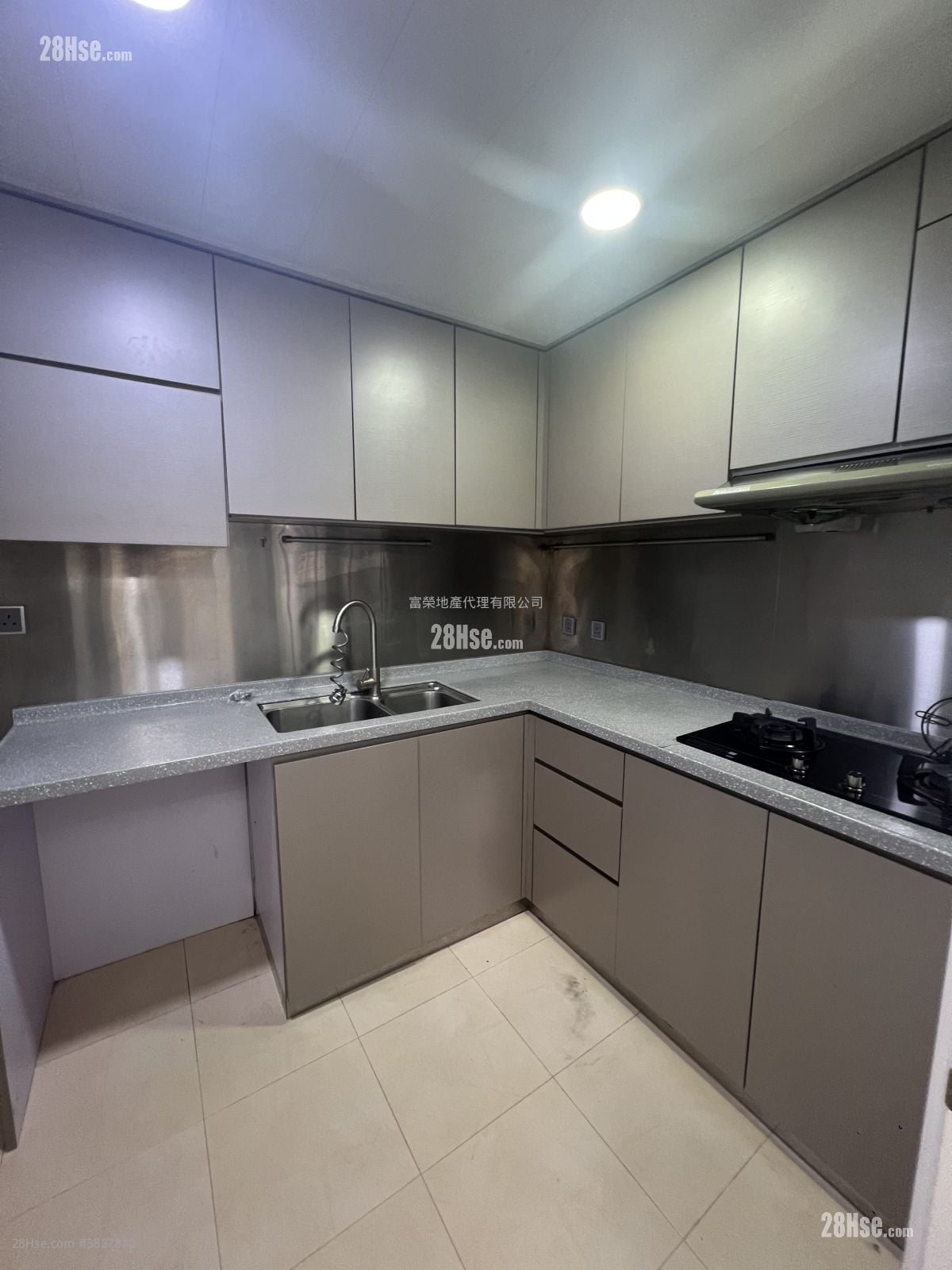 黃埔花園 租盤 4 房 , 2 浴室 771 平方呎