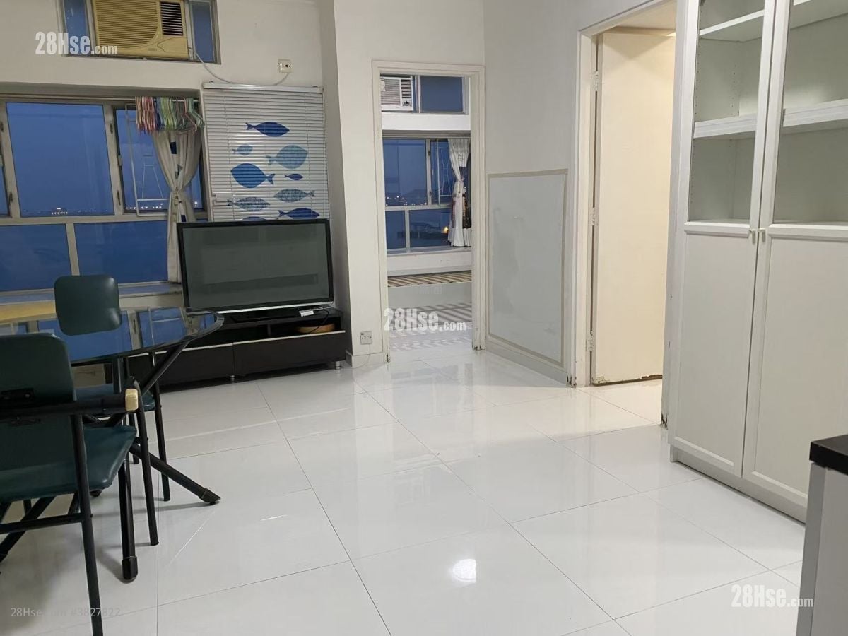 廳: 邁亞美海灣 租盤 2 房 , 1 浴室 475 平方呎