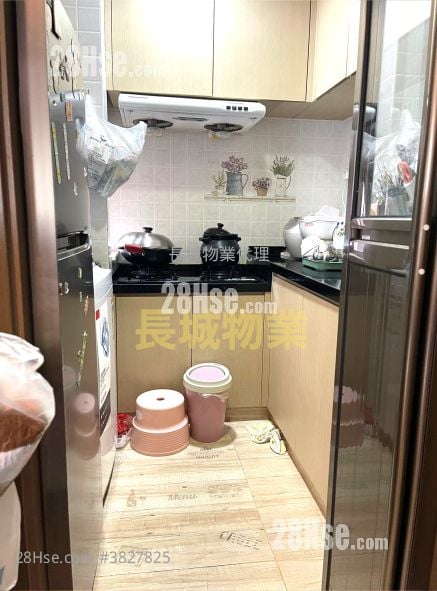 Tai Po Centre Sell 2 Bedrooms , 1 Bathroom 371 ft²
