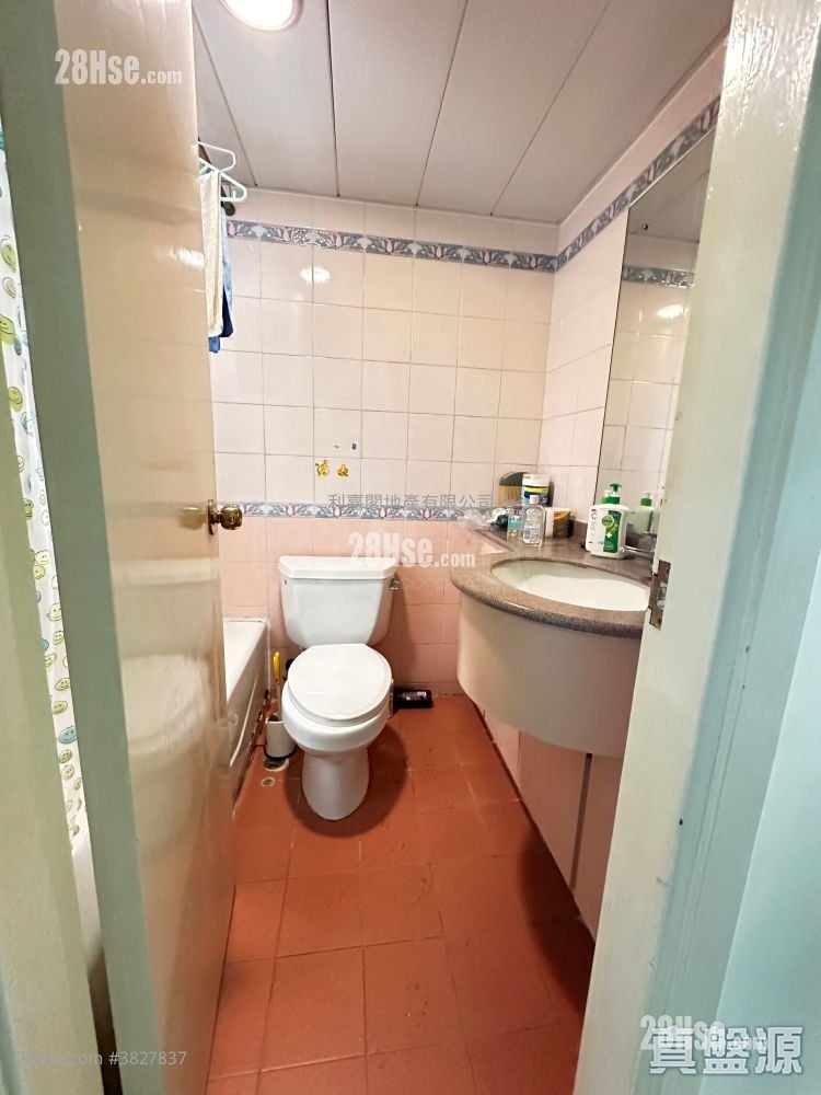 叠翠轩 售盘 3 房 , 2 浴室 659 平方尺