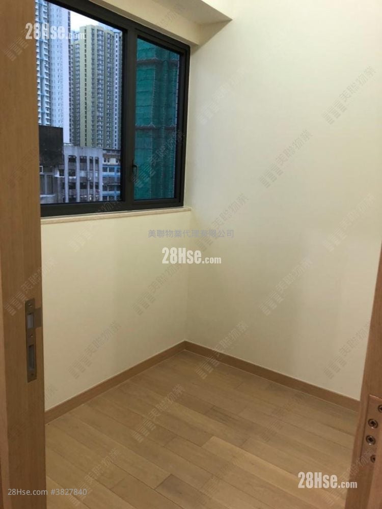 The Ascent Sell 2 Bedrooms , 1 Bathroom 429 ft²