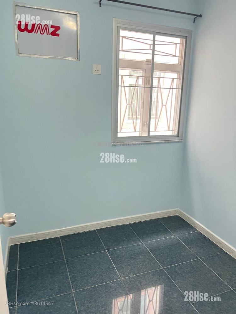 Village Sell 3 Bedrooms , 1 Bathroom