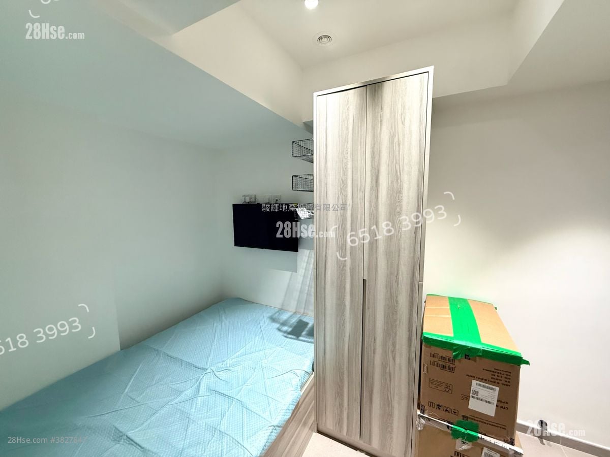 華源大廈 租盤 130 平方呎