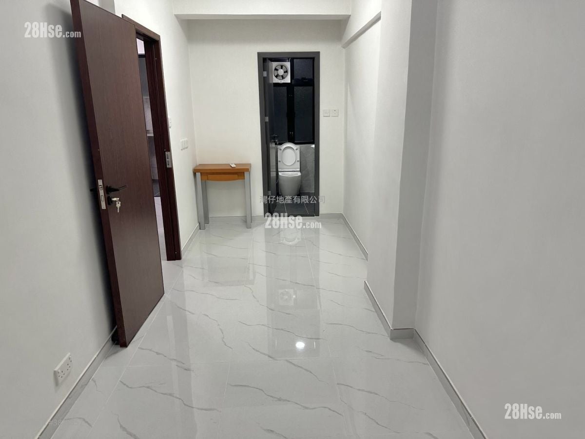 Golden Jubilee House Sell 3 Bedrooms , 2 Bathrooms 616 ft²