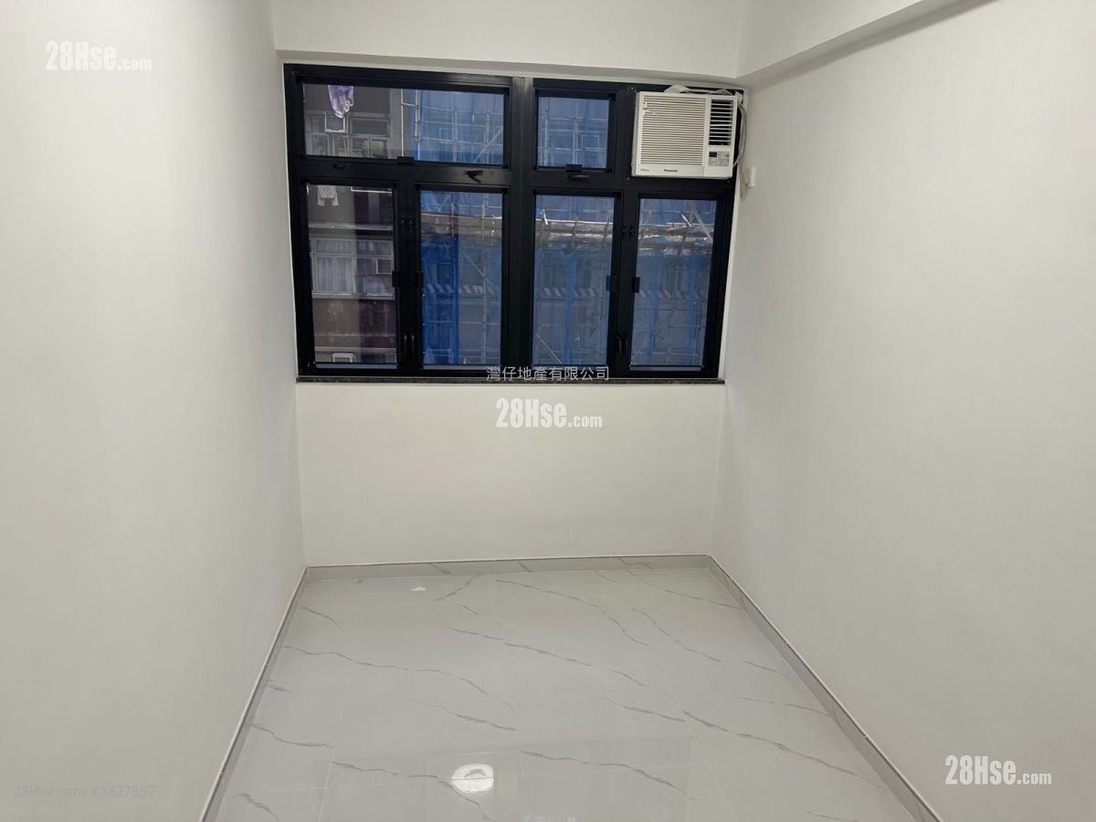 Golden Jubilee House Sell 3 Bedrooms , 2 Bathrooms 616 ft²