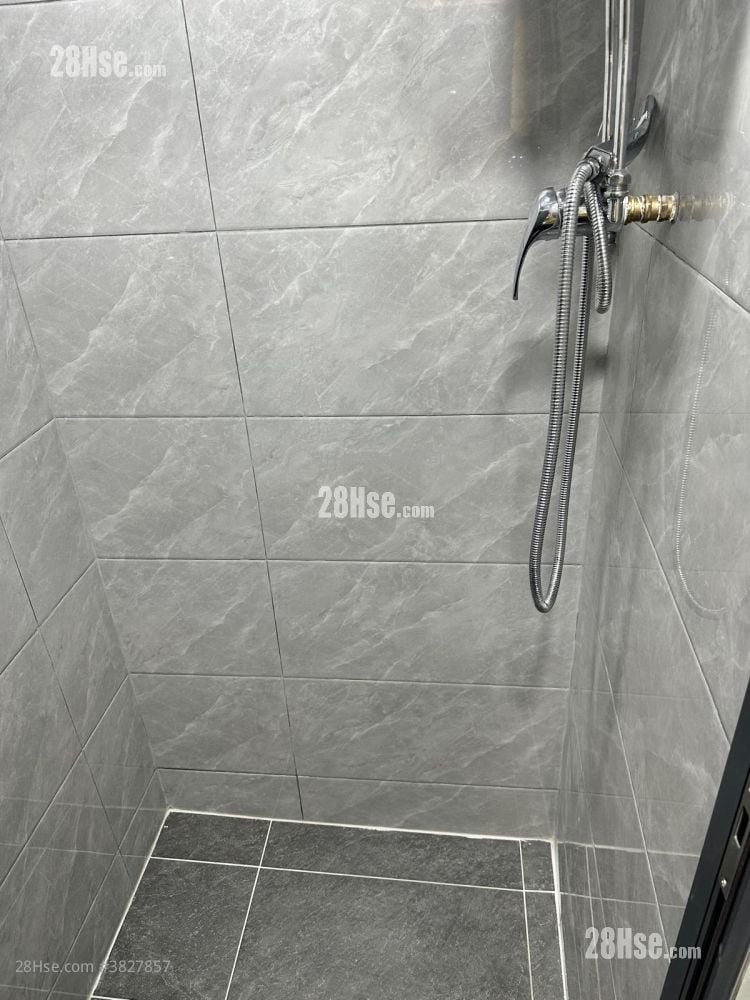 Golden Jubilee House Sell 3 Bedrooms , 2 Bathrooms 616 ft²