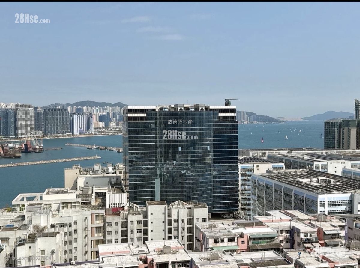 启岸 售盘 2 房 , 2 浴室 425 平方尺