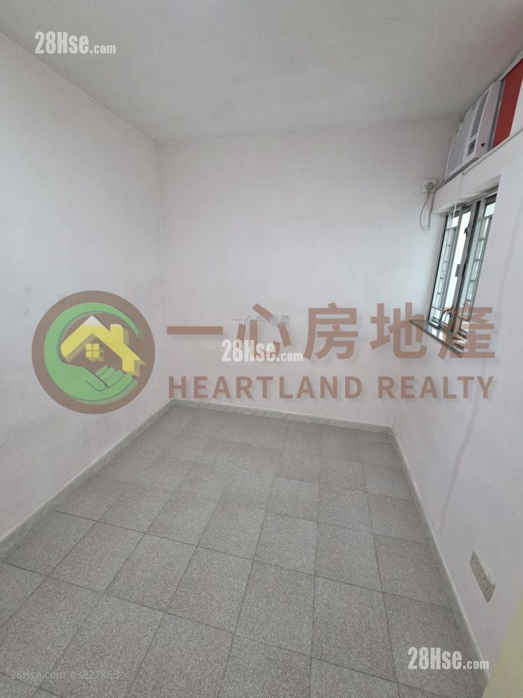 Yuet Wu Villa Sell 3 Bedrooms , 1 Bathroom 592 ft²