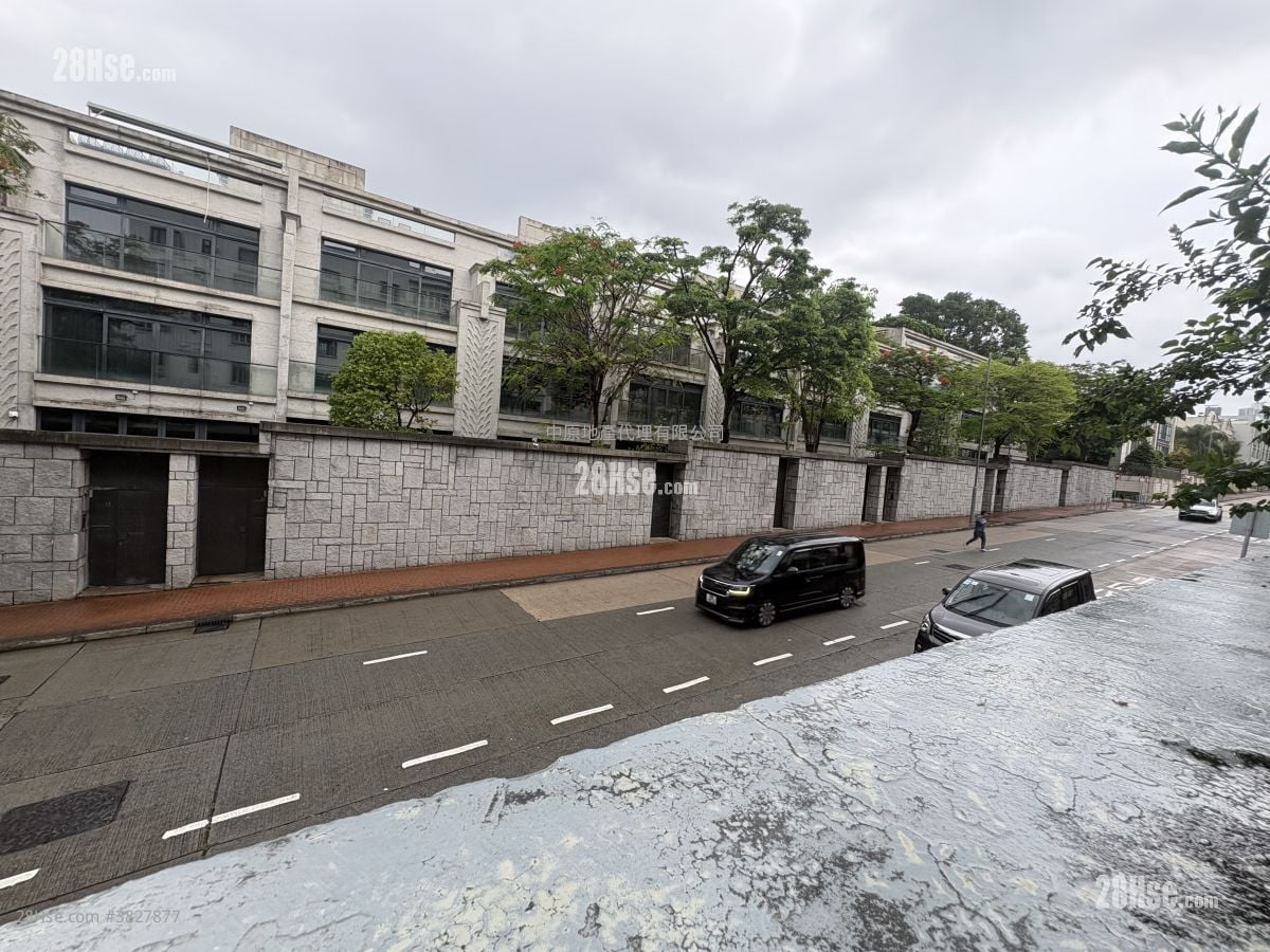 兰开夏道14号 售盘 3 房 , 2 浴室 1,098 平方尺