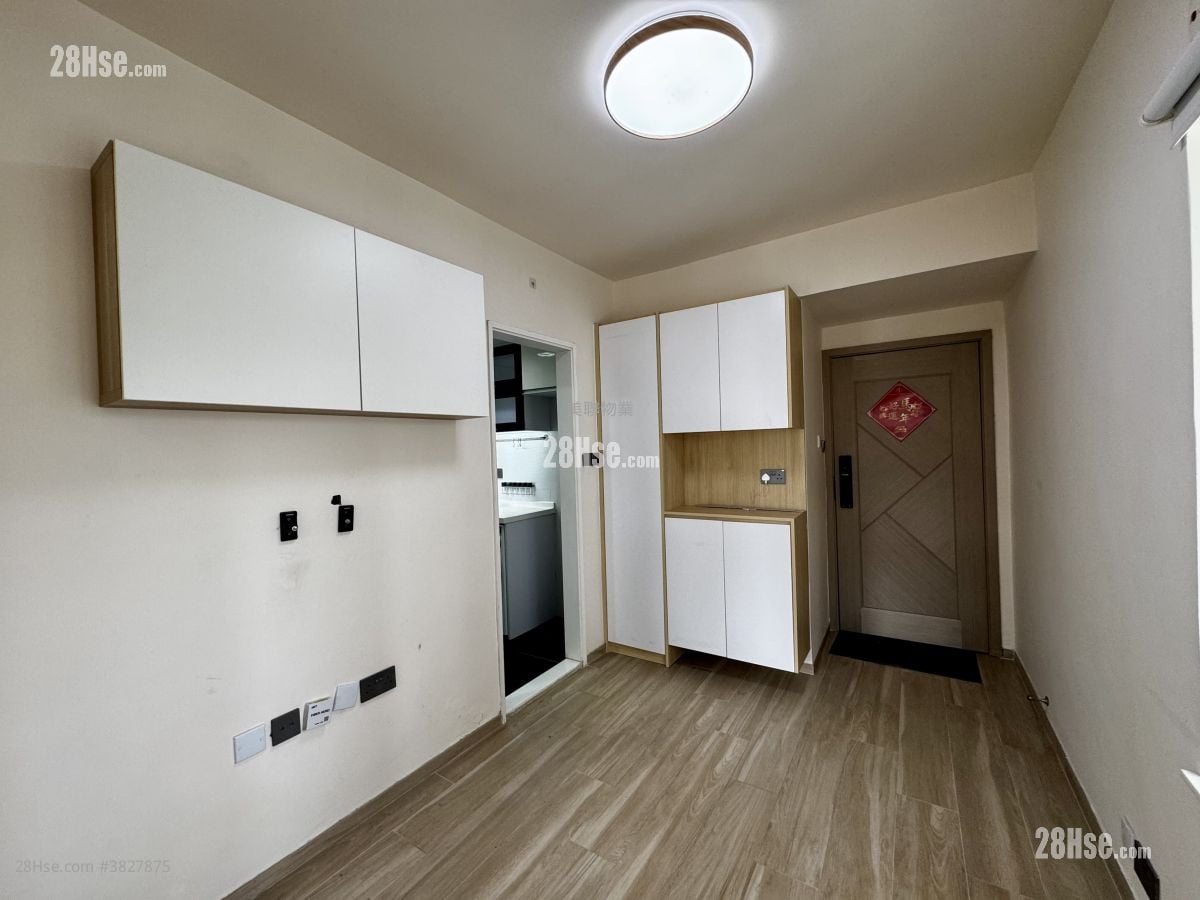 河畔花园 租盘 2 房 , 1 浴室 269 平方尺