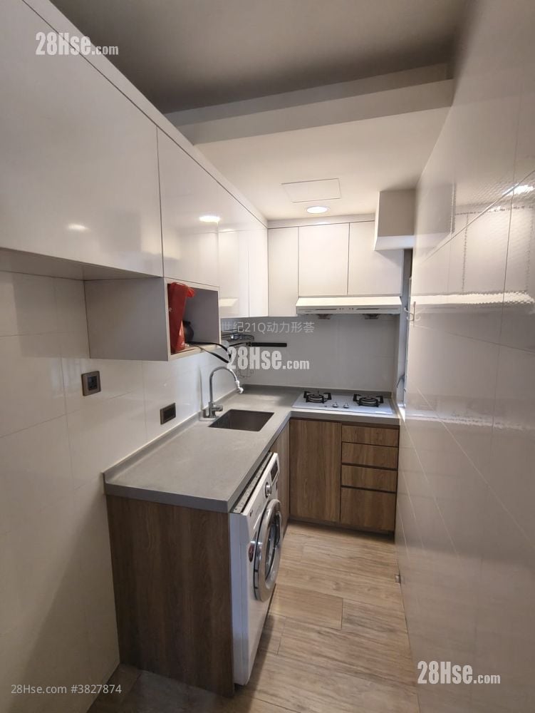 康华大厦 售盘 1 房 , 1 浴室 325 平方尺