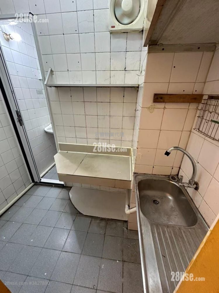 Hoi Tao Building Sell 1 Bedroom , 1 Bathroom 262 ft²