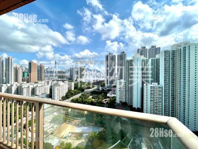 时尚华庭 售盘 1 房 , 1 浴室 335 平方尺