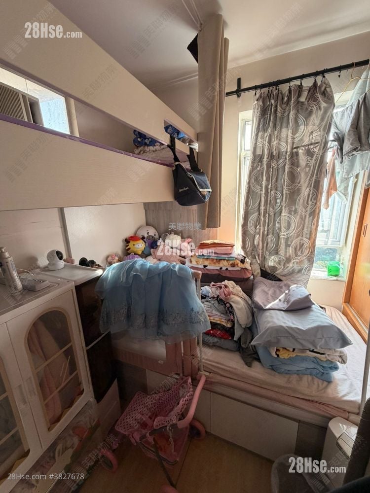 Tsui Lai Garden Sell 3 Bedrooms 590 ft²