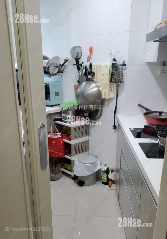 领峰 售盘 3 房 , 1 浴室 733 平方尺