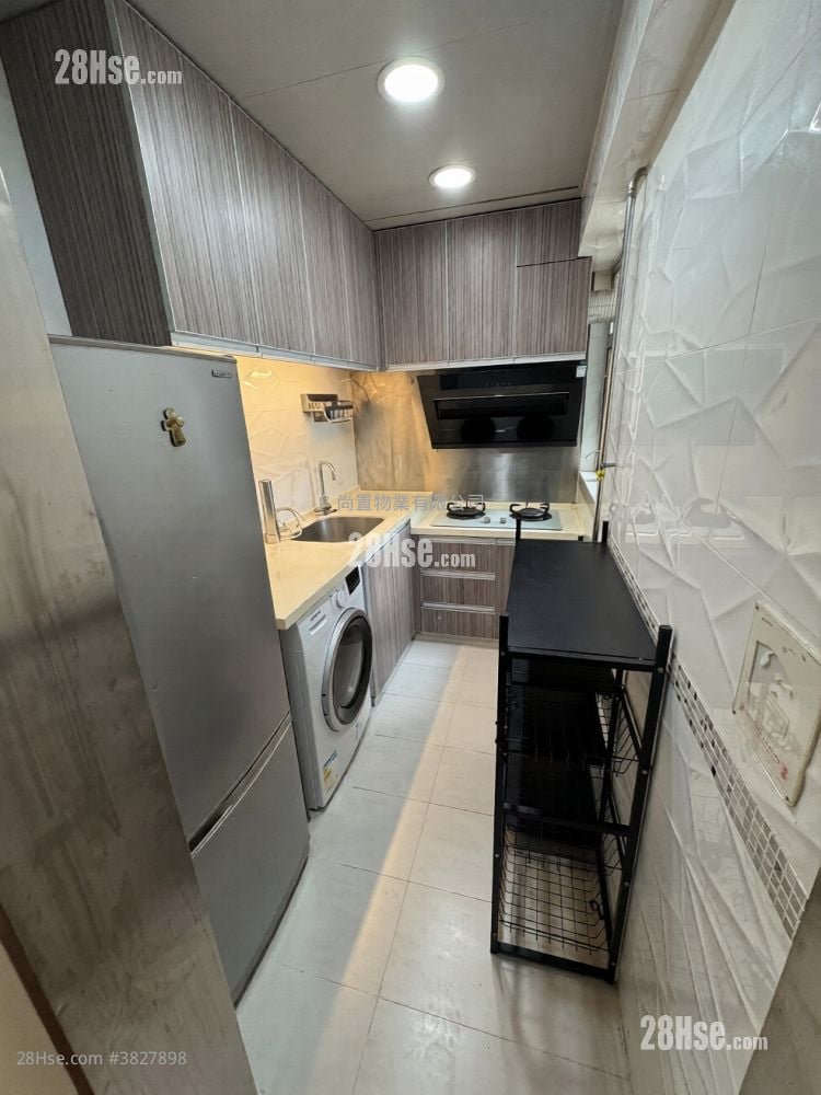 康山花园 租盘 3 房 , 1 浴室 592 平方尺