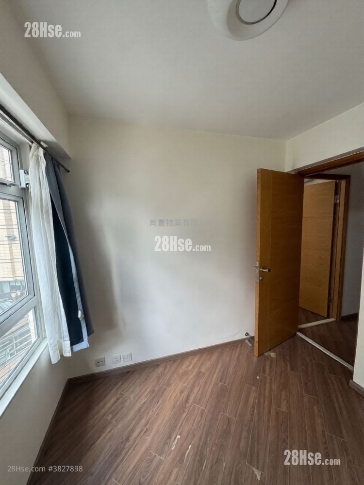 康山花园 租盘 3 房 , 1 浴室 592 平方尺