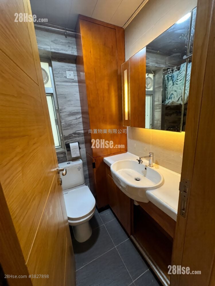 康山花园 租盘 3 房 , 1 浴室 592 平方尺