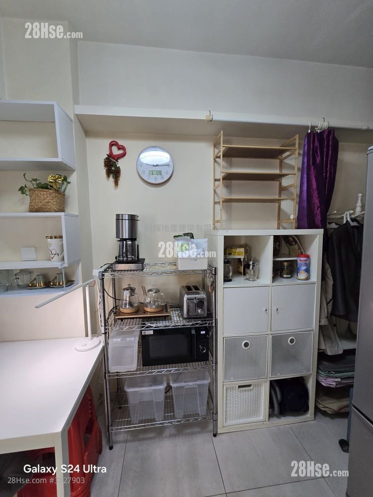 鸿运大楼 租盘 1 房 , 1 浴室 300 平方尺