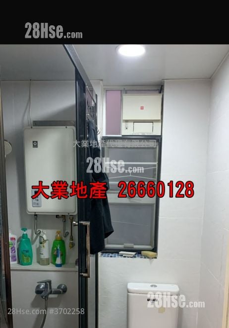 村屋 售盤 3 房 , 2 浴室