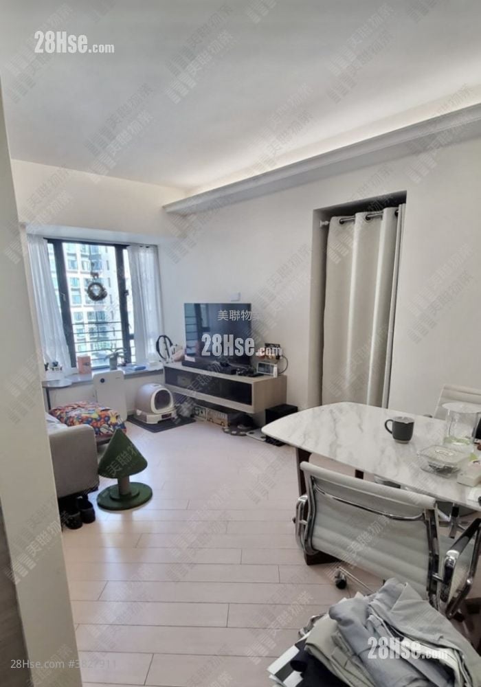 Dawning Views Sell 2 Bedrooms 441 ft²