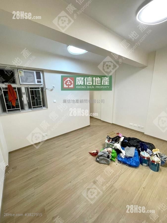 广富大厦 租盘 2 房 , 1 浴室 393 平方尺