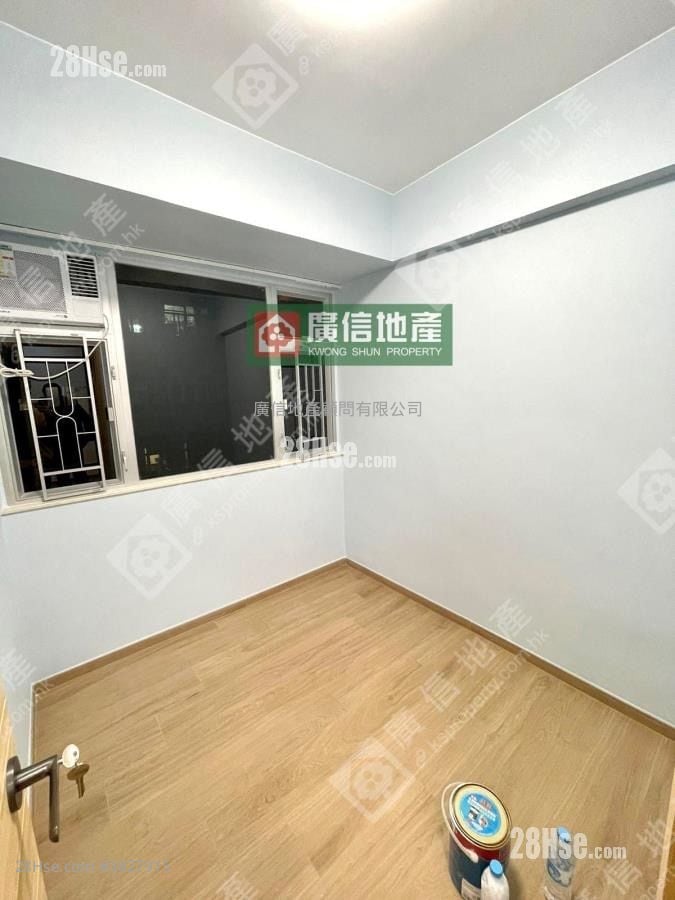 广富大厦 租盘 2 房 , 1 浴室 393 平方尺