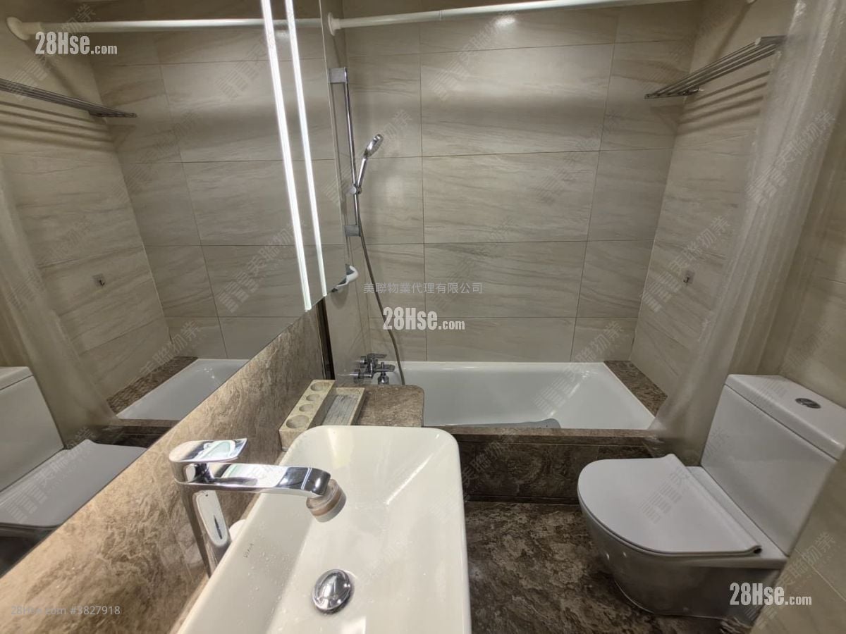 Sea To Sky Sell 2 Bedrooms , 1 Bathroom 468 ft²