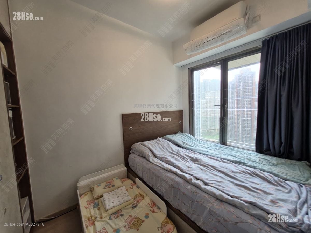 Sea To Sky Sell 2 Bedrooms , 1 Bathroom 468 ft²