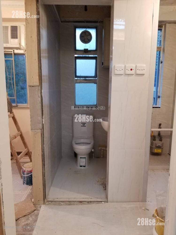 冠荣大厦 租盘 2 房 , 1 浴室 260 平方尺