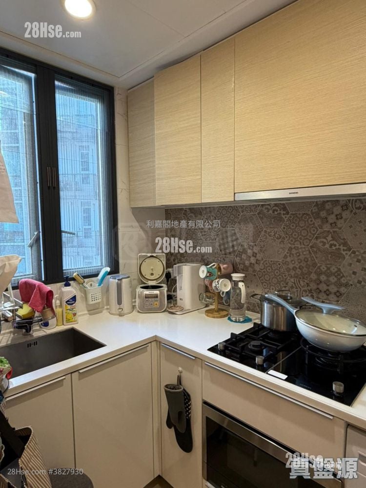 The Parkside Sell 2 Bedrooms , 1 Bathroom 510 ft²